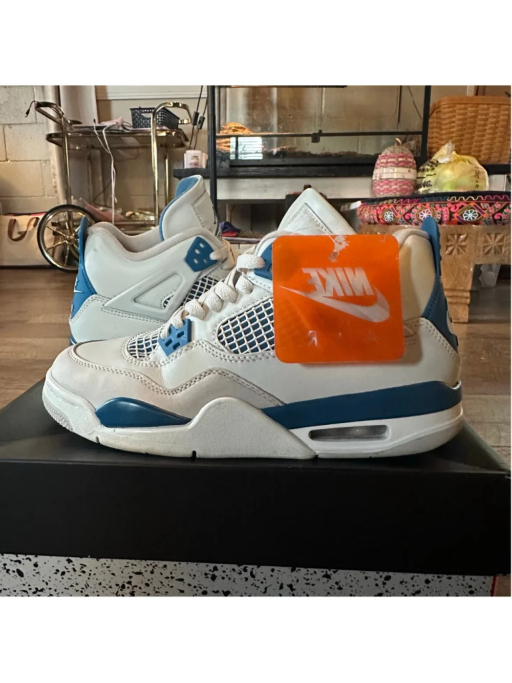 Boys Nike Air Jordan 4 Retro Sneakers Size 7Y White Blue Summer